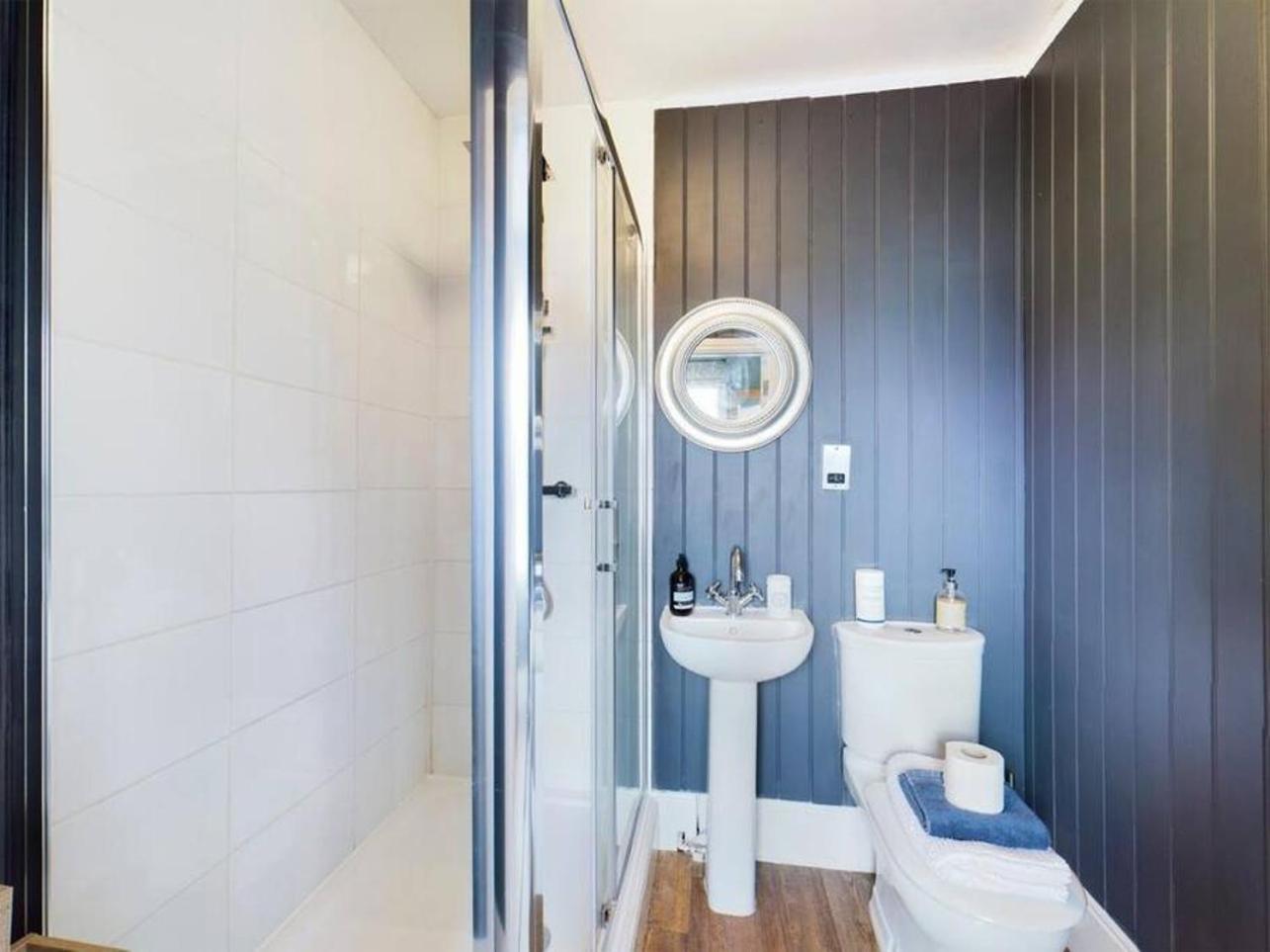 Ferienwohnung Captain'S Quarters - Stunning Sea Views Margate Exterior foto